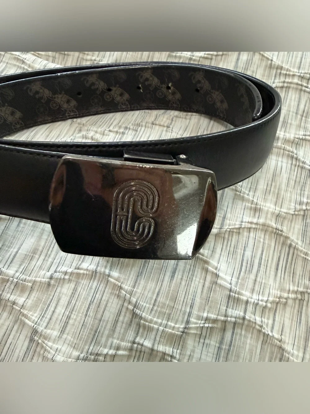 Heavy duty Coach Reversible Men's Leather Belt with Logo Buckle